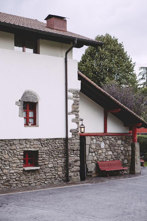 Hotel Iraragorri Galdakao Exterior foto